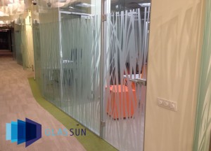 Декорирование стеклянных поверхностей Декорирование стеклянных поверхностей